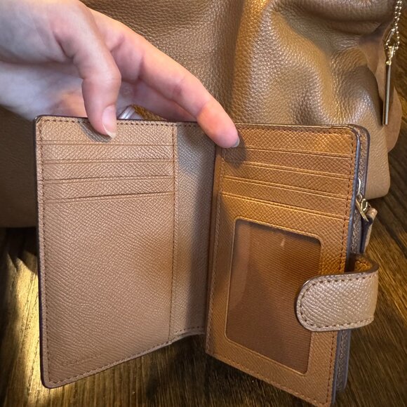 Coach Carriage Camel Leather & Suede Bag + Matching Wallet - Picture 8 of 12